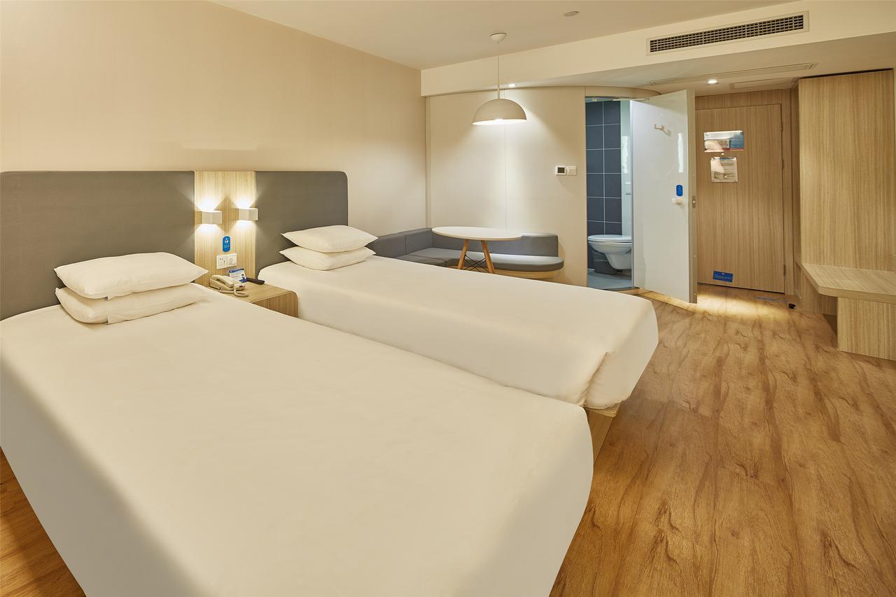 Hanting Hotel Zhuhai Qinglu Middle Road エクステリア 写真